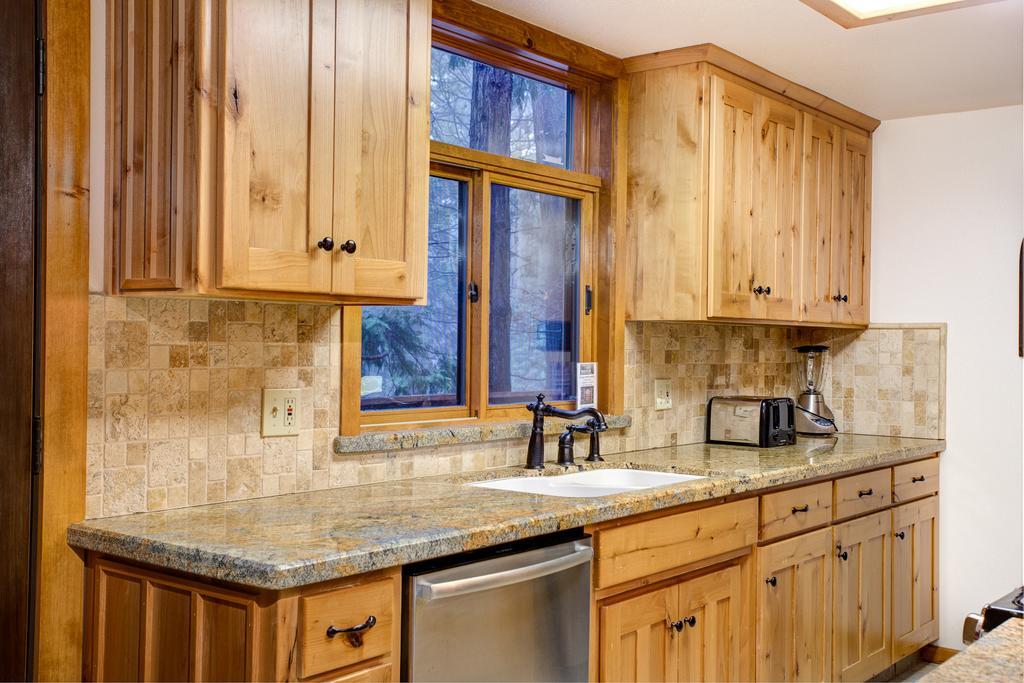 2N Big Pine Lodge Вавона Экстерьер фото